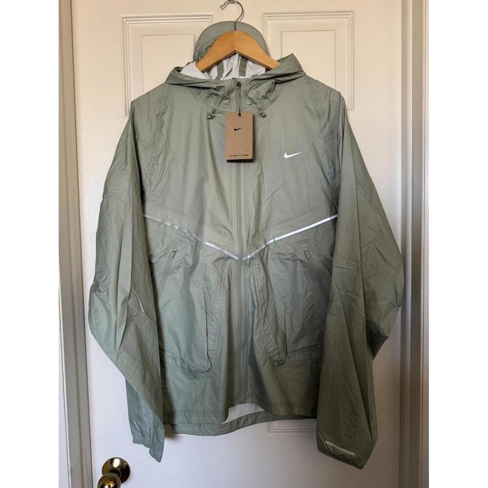 Nike $275 Men’s Large Running Division Storm-FIT ADV Running Jacket FZ0622-370